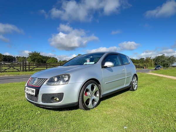 Volkswagen Golf Hatchback, Petrol, 2005, Silver