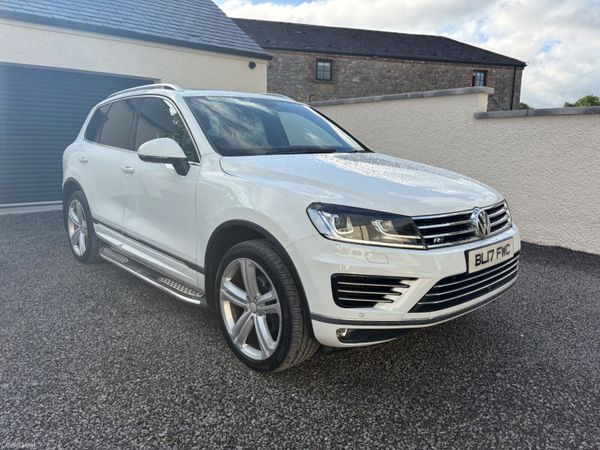 Volkswagen Touareg SUV, Diesel, 2017, White