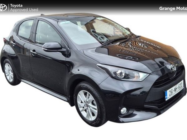 Toyota Yaris Hatchback, Petrol Hybrid, 2026, Black
