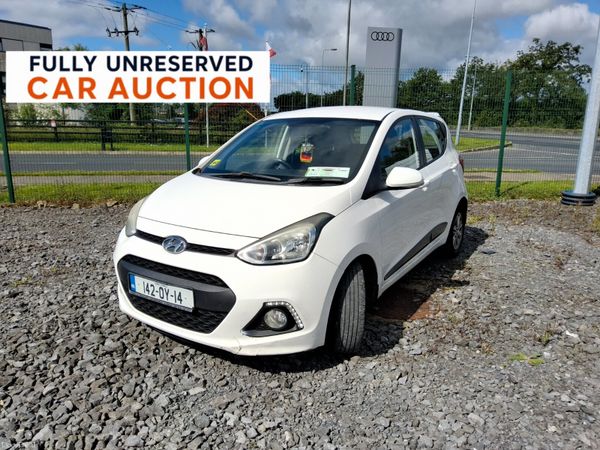 Hyundai i10 Hatchback, Petrol, 2014, White