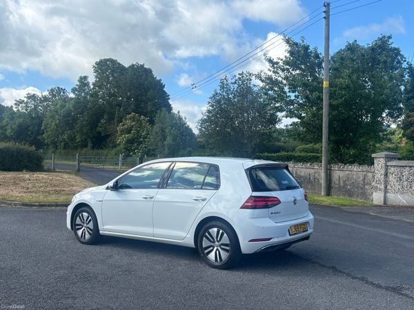Volkswagen Golf Hatchback, Electric, 2019, White
