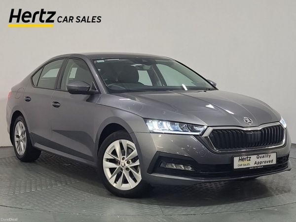 Skoda Octavia Hatchback, Diesel, 2024, Grey