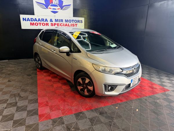 Honda Fit Hatchback, Petrol Hybrid, 2015, Silver