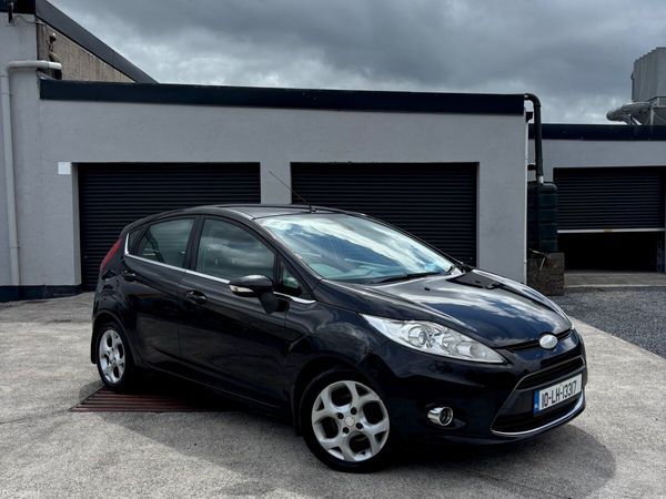 Ford Fiesta Hatchback, Diesel, 2010, Black