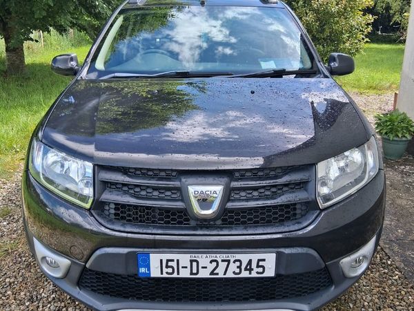 Dacia Sandero Stepway Hatchback, Petrol, 2015, Black