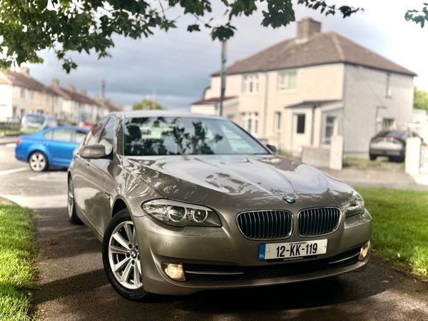 BMW 5-Series Saloon, Diesel, 2012, Beige
