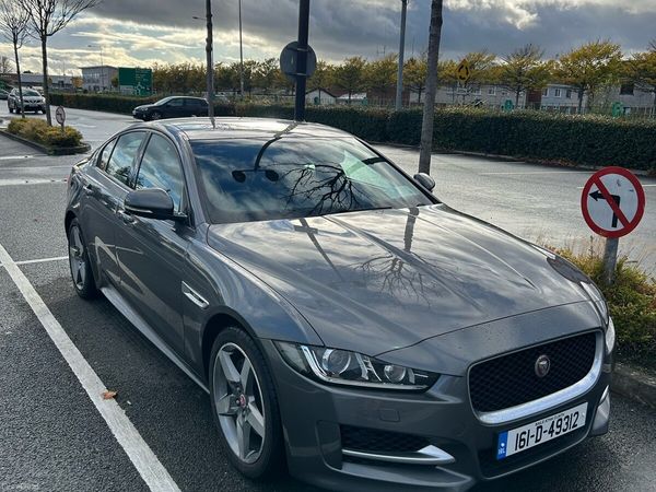 Jaguar XE Saloon, Diesel, 2016, Grey