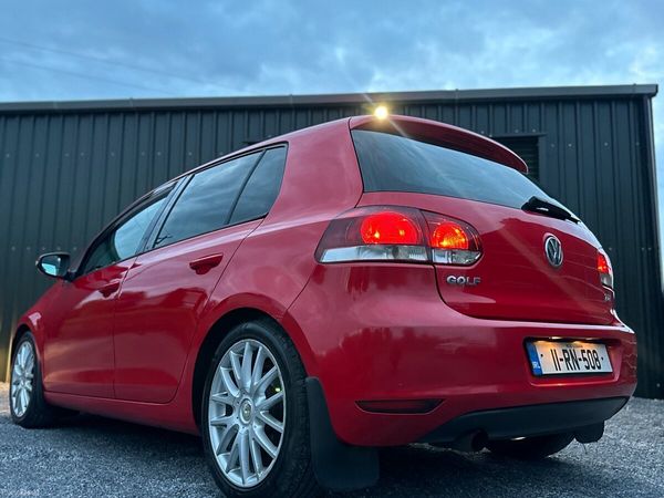 Volkswagen Golf Hatchback, Diesel, 2011, Red
