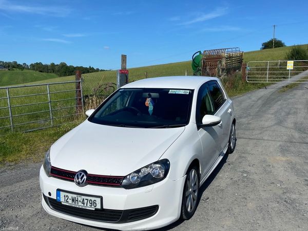 Volkswagen Golf Hatchback, Diesel, 2012, White