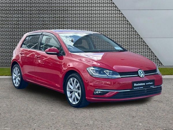 Volkswagen Golf Hatchback, Petrol, 2019, Red