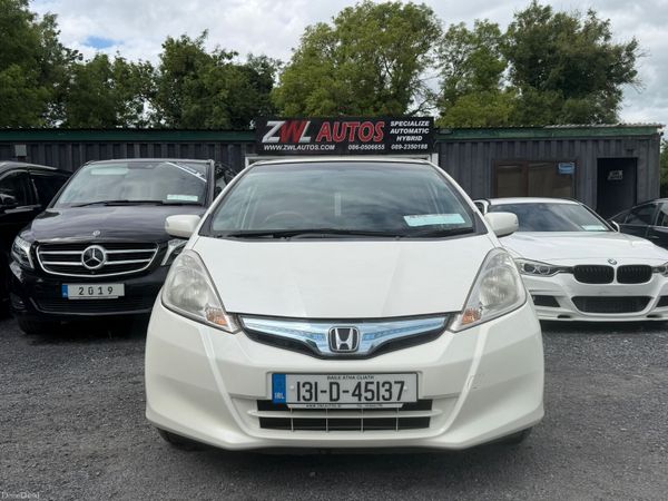 Honda Fit Hatchback, Petrol Hybrid, 2013, White