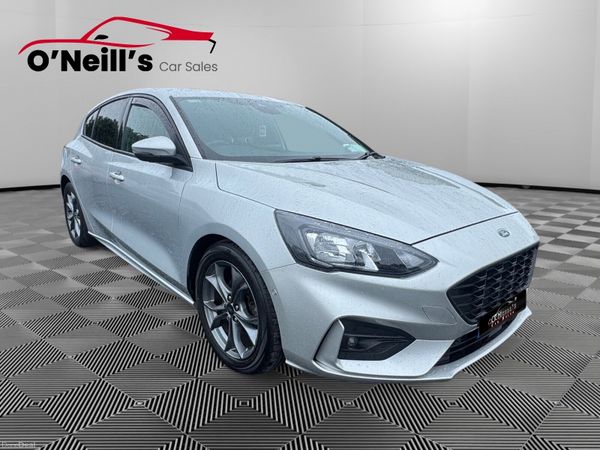 Ford Focus Hatchback, Diesel, 2021, Grey