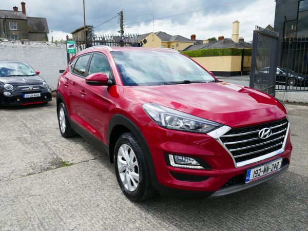Hyundai Tucson SUV, Diesel, 2019, Red