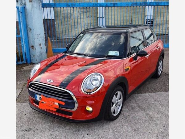 Mini Cooper Hatchback, Petrol, 2018, Red