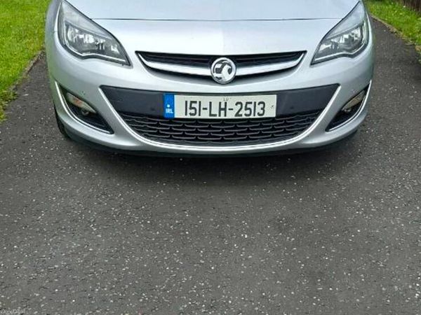 Vauxhall Astra Estate, Diesel, 2015, Silver