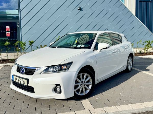 Lexus CT Hatchback, Petrol Hybrid, 2012, White