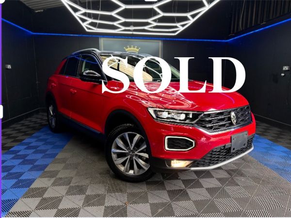 Volkswagen T-Roc SUV, Petrol, 2021, Red