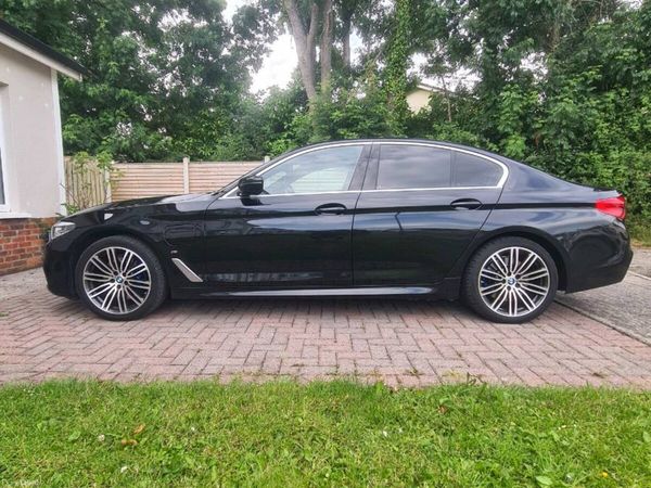 BMW 5-Series Saloon, Petrol Plug-in Hybrid, 2019, Black