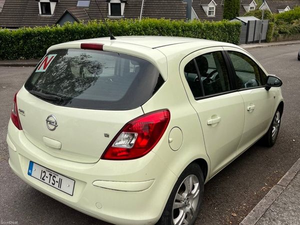 Opel Corsa Hatchback, Petrol, 2012, Green
