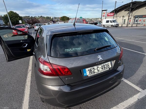 Peugeot 308 Hatchback, Diesel, 2016, Grey