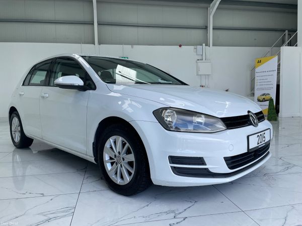Volkswagen Golf Hatchback, Petrol, 2015, White