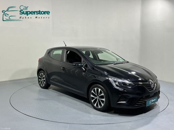 Renault Clio Hatchback, Petrol, 2023, Black