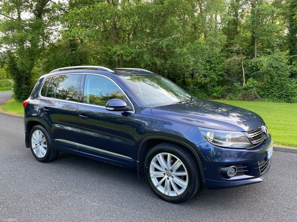 Volkswagen Tiguan SUV, Diesel, 2015, Blue