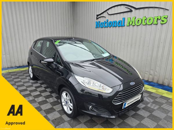Ford Fiesta Hatchback, Petrol, 2016, Black
