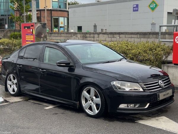 Volkswagen Passat Saloon, Diesel, 2013, Black