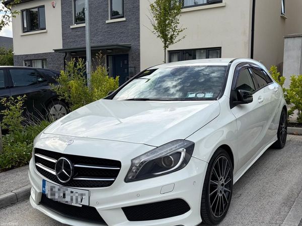 Mercedes-Benz A-Class Hatchback, Petrol, 2013, White