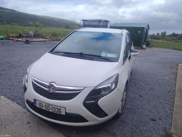 Vauxhall Zafira MPV, Diesel, 2015, White