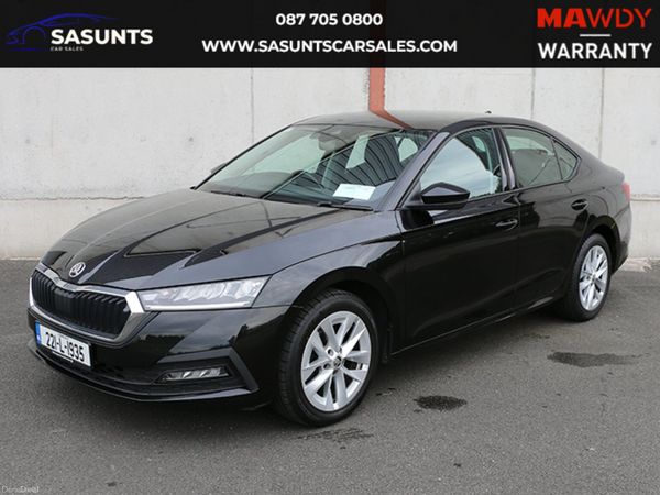 Skoda Octavia Saloon, Diesel, 2022, Black