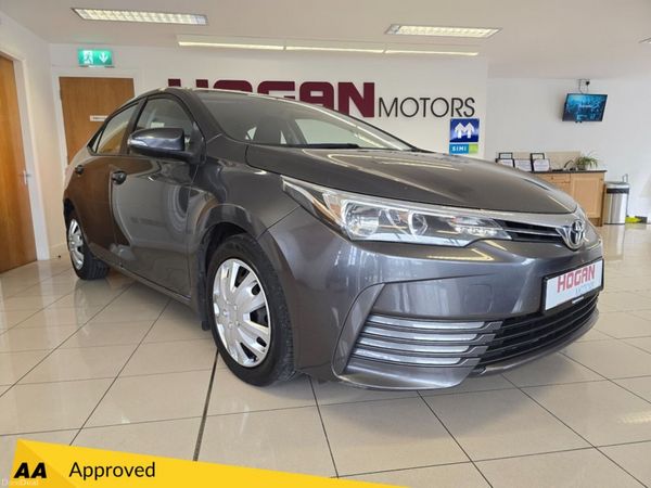Toyota Corolla Saloon, Diesel, 2018, Grey