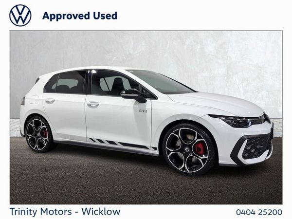 Volkswagen Golf Hatchback, Petrol, 2025, White