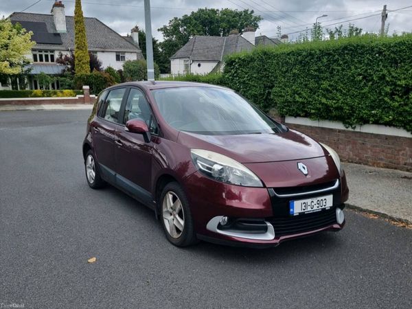 Renault Scenic MPV, Diesel, 2013, Red