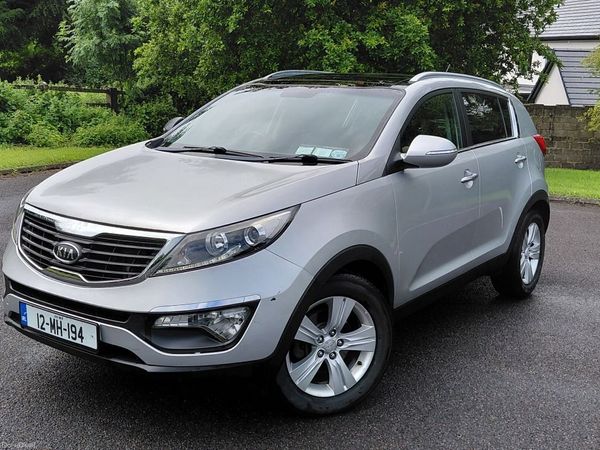 Kia Sportage SUV, Diesel, 2012, Silver