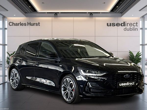 Ford Focus Hatchback, Petrol Hybrid, 2023, White