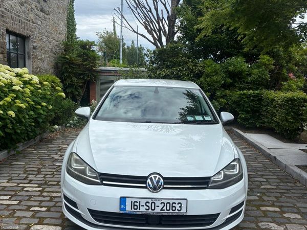 Volkswagen Golf Hatchback, Petrol, 2016, White