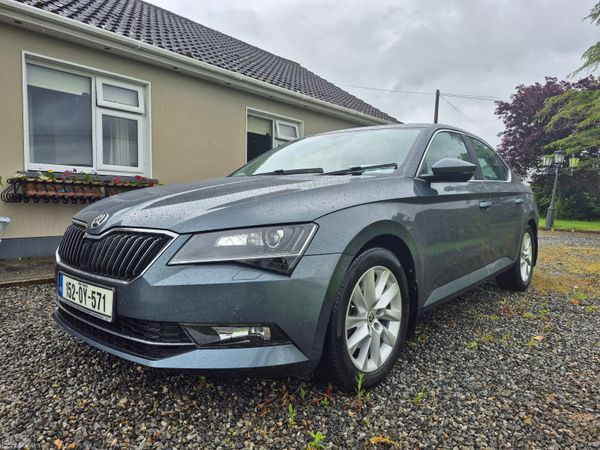 Skoda Superb Saloon, Diesel, 2015, Grey