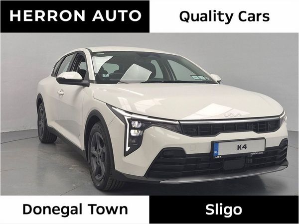 Kia K4 Hatchback, Petrol Hybrid, 2026, White