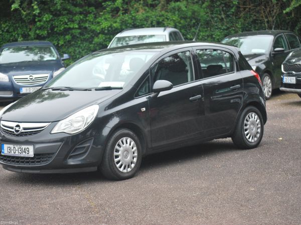 Opel Corsa Hatchback, Petrol, 2013, Black