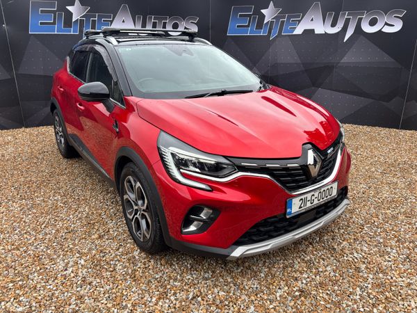 Renault Captur Hatchback, Petrol, 2021, Red
