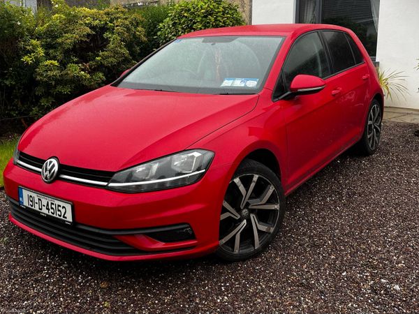 Volkswagen Golf Estate, Diesel, 2019, Red