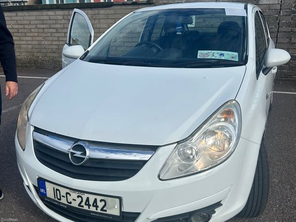 Opel Corsa Hatchback, Petrol, 2010, White