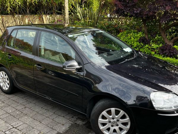 Volkswagen Golf Hatchback, Petrol, 2008, Black