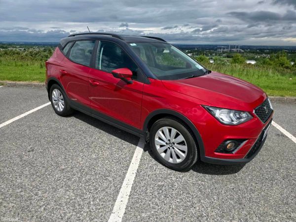 SEAT Arona SUV, Petrol, 2020, Red