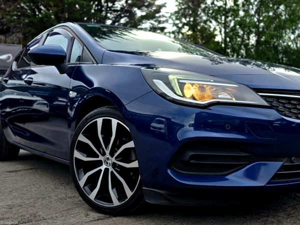 Vauxhall Astra Hatchback, Diesel, 2020, Blue