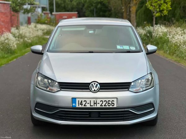 Volkswagen Polo Hatchback, Petrol, 2014, Silver