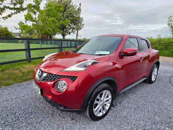 Nissan Juke SUV, Diesel, 2015, Red
