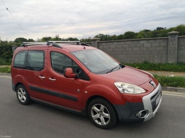 Peugeot Partner Tepee MPV, Diesel, 2010, Red